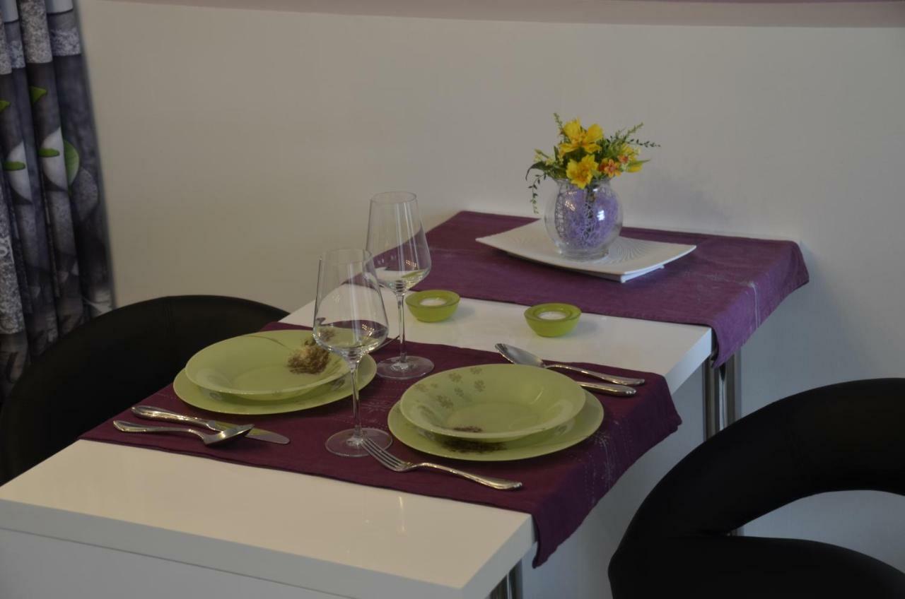 Apartamento Lilly - *